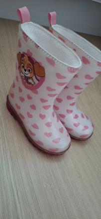 Blikajuce gumáky, sinsay,25