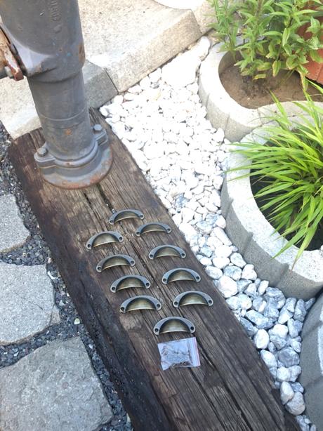 10ks vintage uchytiek-mosadz-nove, 
