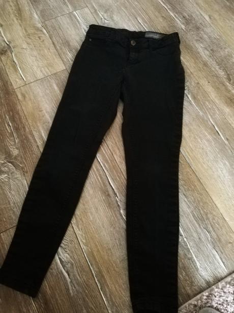 Čierne rifle elastické, s