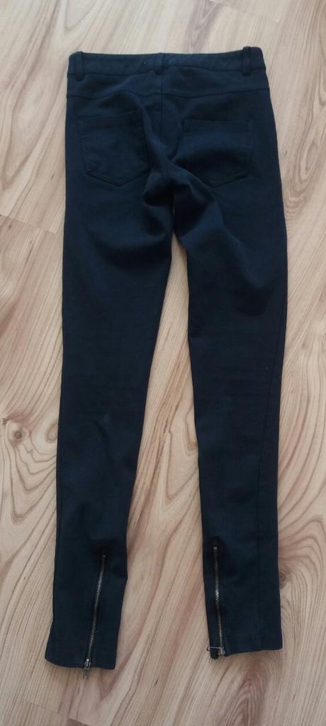 Dámské nohavice bershka č.xs, xs