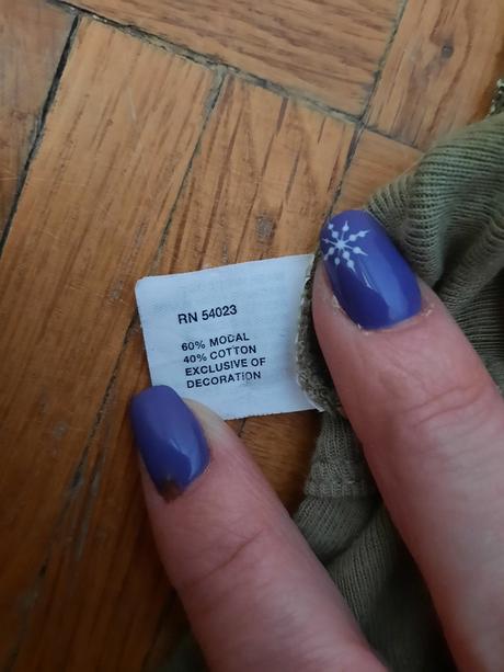 Dievčenské tielko, 152