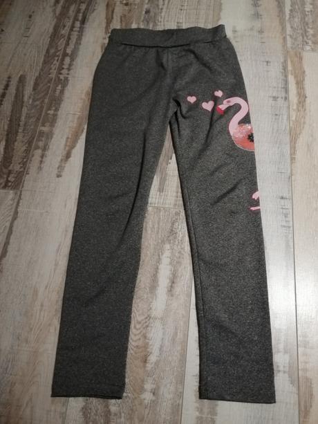 Legíny s prevracacim plameniakom, 122