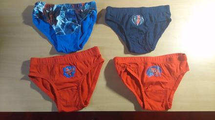 Spidermanove slipy 4 ks , marvel,116