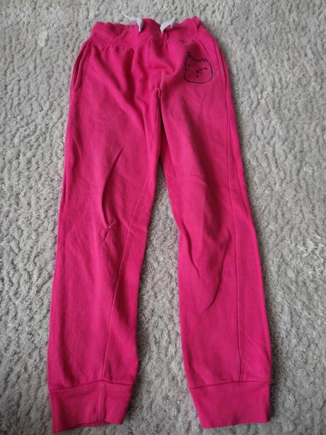 Tepláky 5-6r,8ks, 104–116