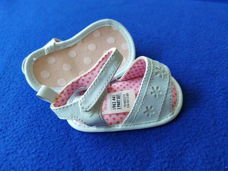 Capačky 3-6 mes., marks & spencer