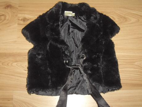 Kožušinková vesta, 116