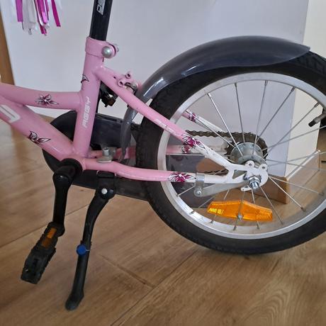 Detský bicykel a prilba, dema,16