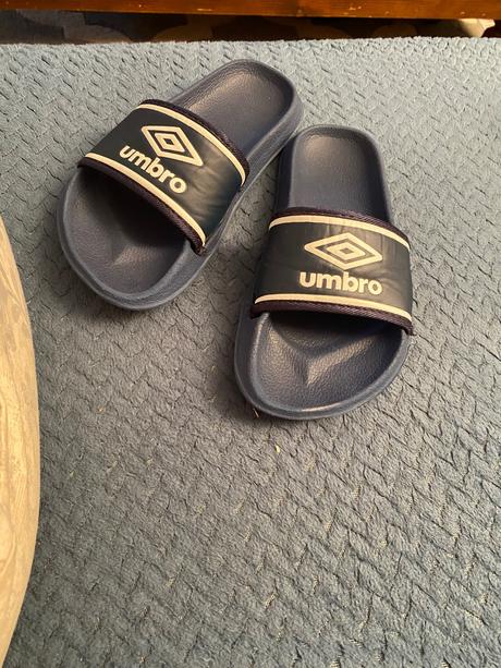 Šľapky, umbro,31