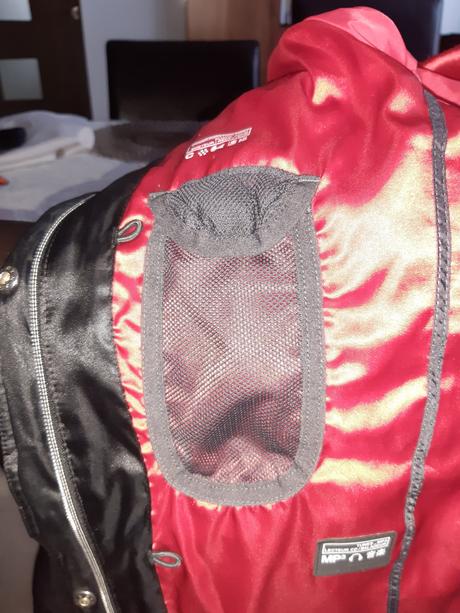 Perová predĺžená bunda, nike,s