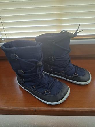 Snehule belenka, be lenka,28