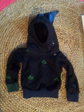 Mikina na 2 roky, 98