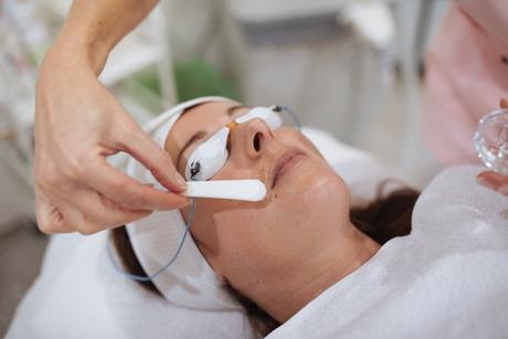 Liečba akné diódovým laserom, 