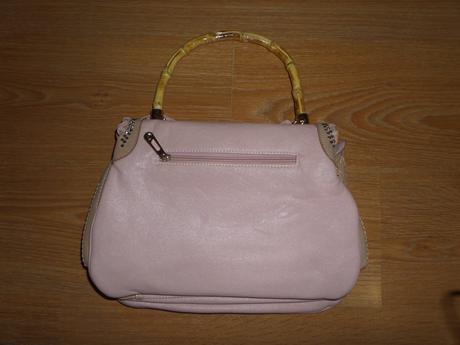 Kabelka s bambusovou rúčkou, 