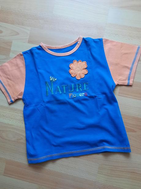 Balík dievčenských tričiek, 122–134