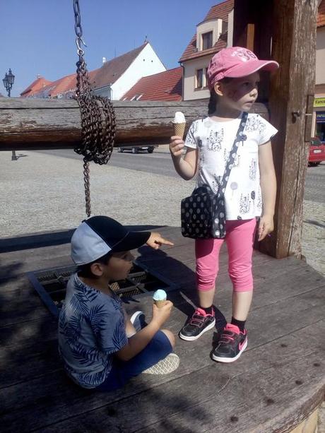 Šiltovka lindex 104/110, lindex,104