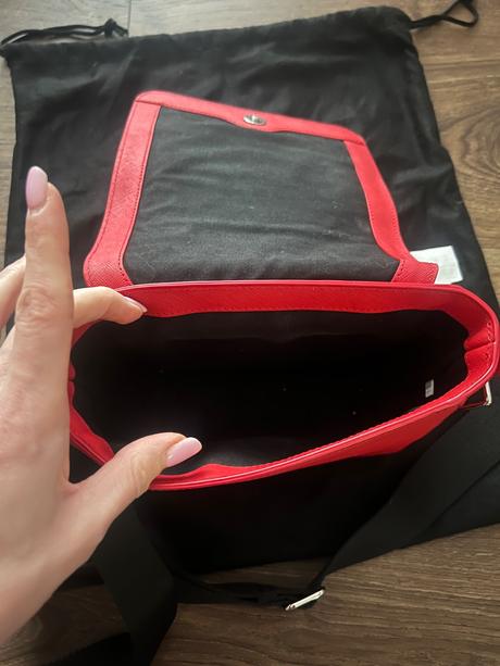 Alexander mcqueen kabelka, 