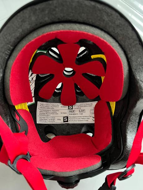 Prilba ferrari s., s