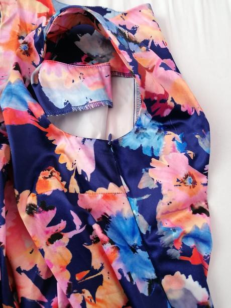 Kvietkované šaty, f&f,36