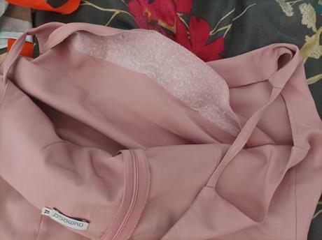 Staroruzove plesové šaty na velke prsia, l