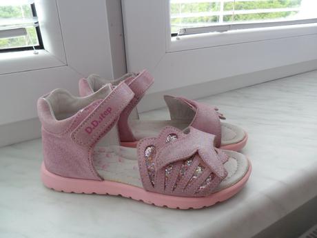 Detské kožené sandálky značky d.dstep  v 29, d.d.step,29