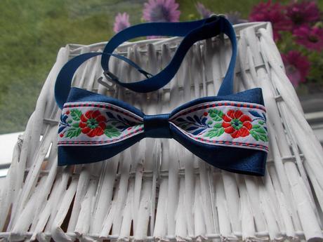 Folklórny motýlik / folk /,