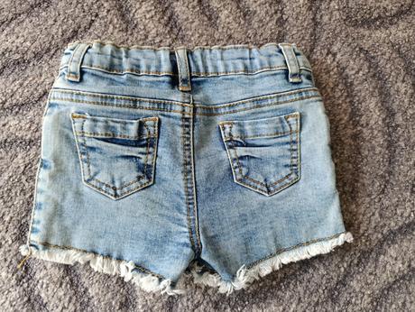 Kraťasy, primark,86