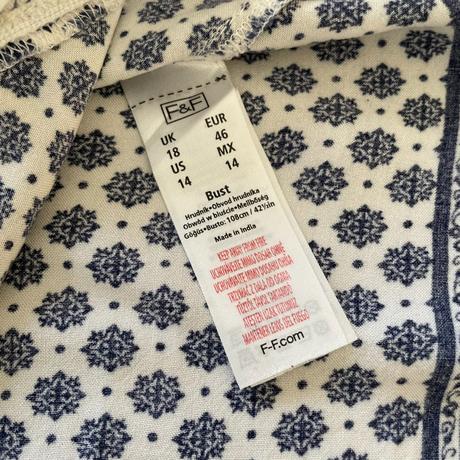 Biely top s modrými detailmi, f&f,l