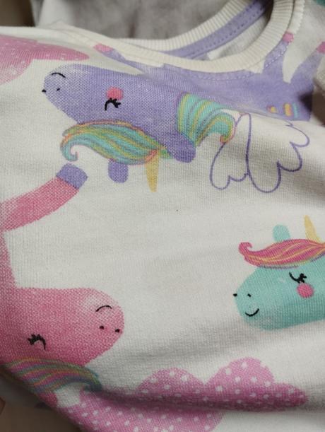 Mikiny spolu, disney,98