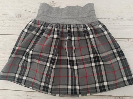 Dievcenska sukna, 92