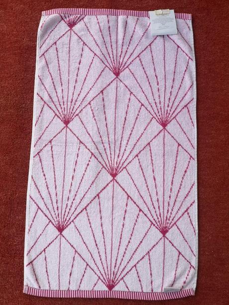 Deyongs rimini uterák veľkosť 88 cm x 50 cm,