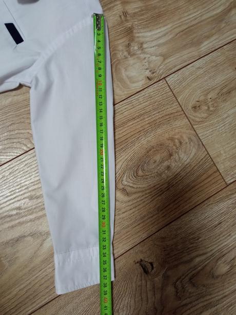 Chlapčenská košeľa, 104