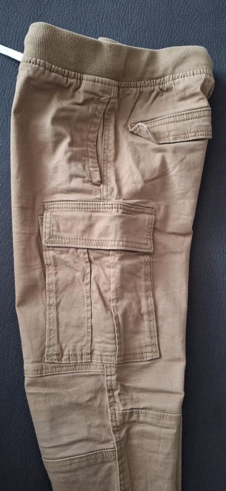Kapsáče, h&m,134