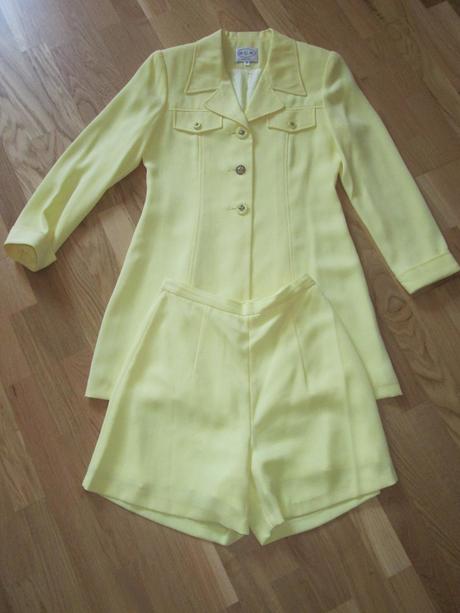 Kostym sako+kraťasy, 