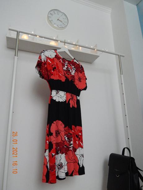 Kvetinové šaty, bonprix