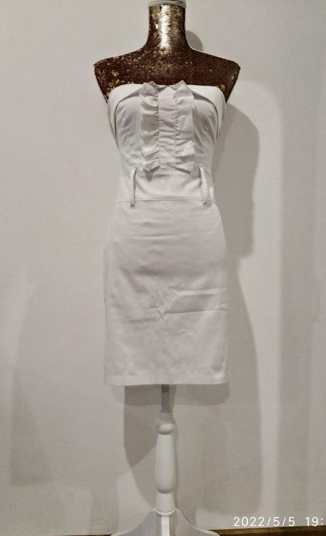 Krásne biele saty, s