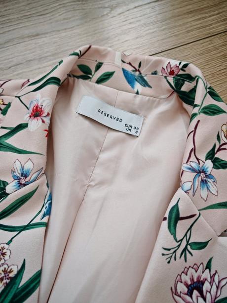 Nádherné kvetinové sako, reserved,36