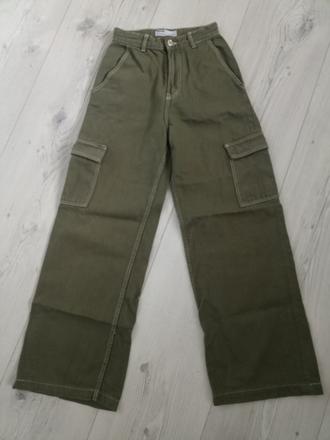 Kapsače bershka, veľ.32, bershka,32