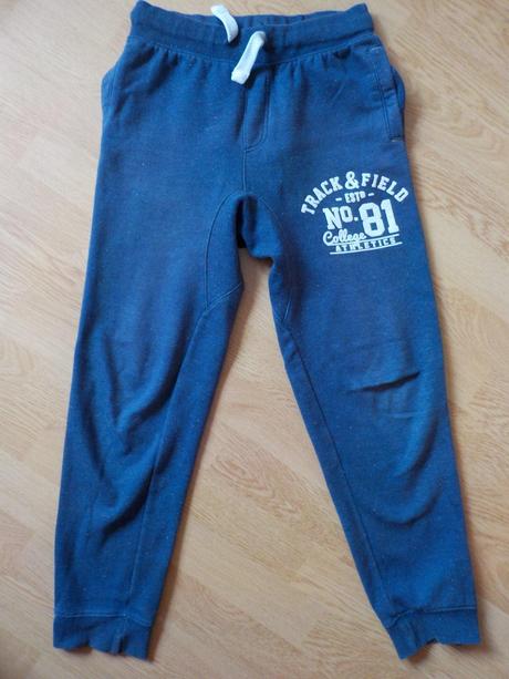 Tepláky 11-12r., f&f,140