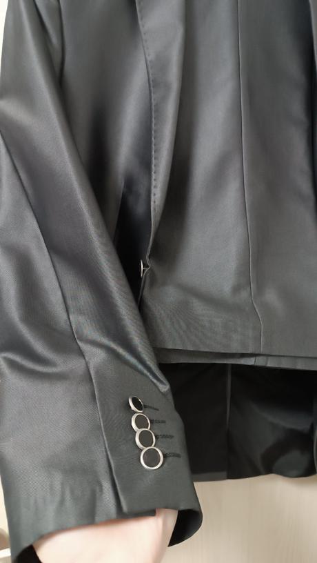 Pánsky oblek oceľovej farby, 52