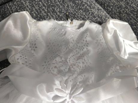 Šaty na krst, gaji,56