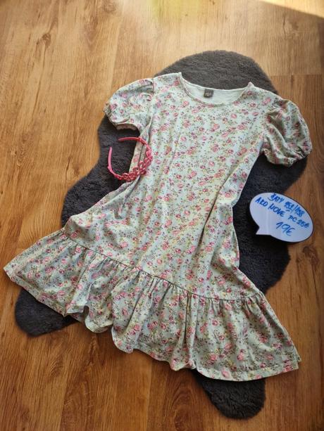 Nádherné šaty 152/158, 152