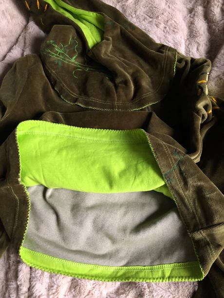 Mikina z kojeneckého plyšu v.m, m