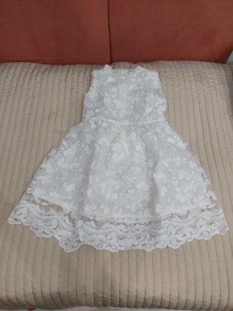 Dievčenské šaty, 128