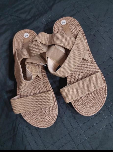 Sandále v.39/40, 40