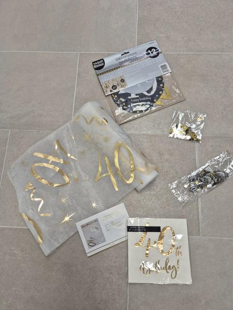 Balíček dekorácie k narodeninám 40 rokov,