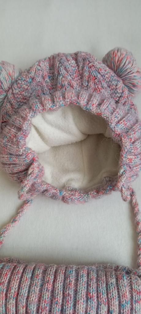 Zimná čiapka a nákrčník, ajs,92