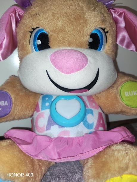 Hovoriaca psíkova sestrička fisher price,