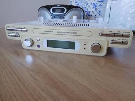 Rádio do kuchyne nemeckej výroby,, 