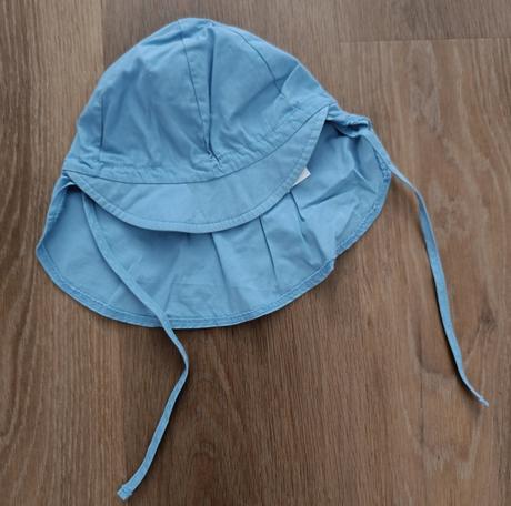 Letná šiltovka, 74