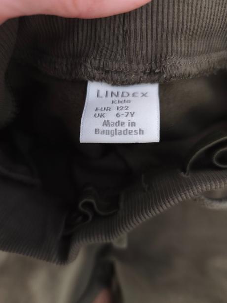 3x tepláky, lindex,122